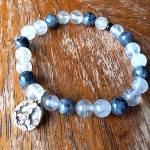 🍀Crystal Bracelete!!!! Grey Moonstone And Smokey Quartz!!!